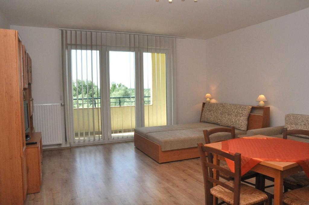 Tisza Palota Apartmanok Szeged Chambre photo