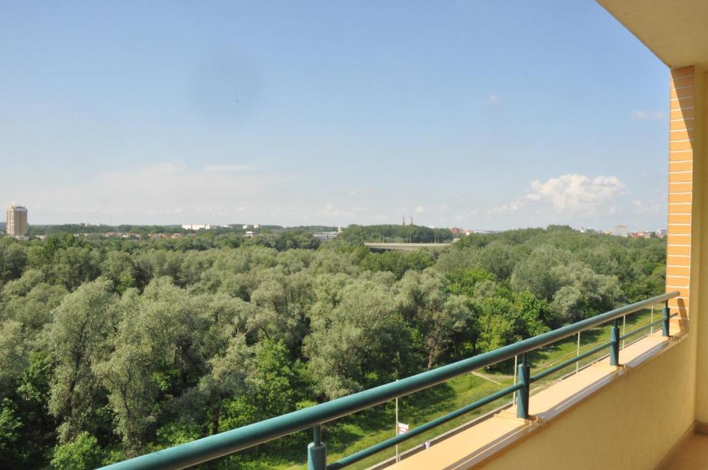 Tisza Palota Apartmanok Szeged Chambre photo